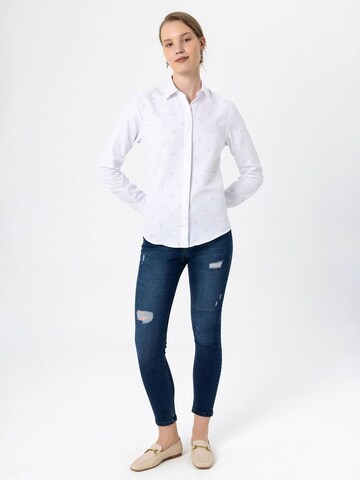 Dandalo Blouse in White