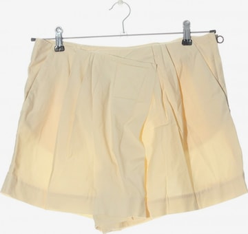 Marc by Marc Jacobs Shorts in L in Beige: front