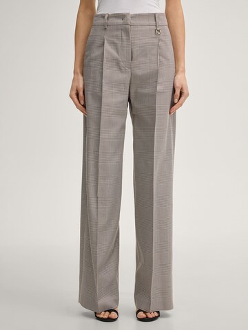 Regular Pantalon à pince 'Paris' JOOP! en marron : devant