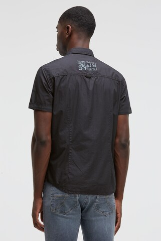 CAMP DAVID Regular fit Button Up Shirt in Black