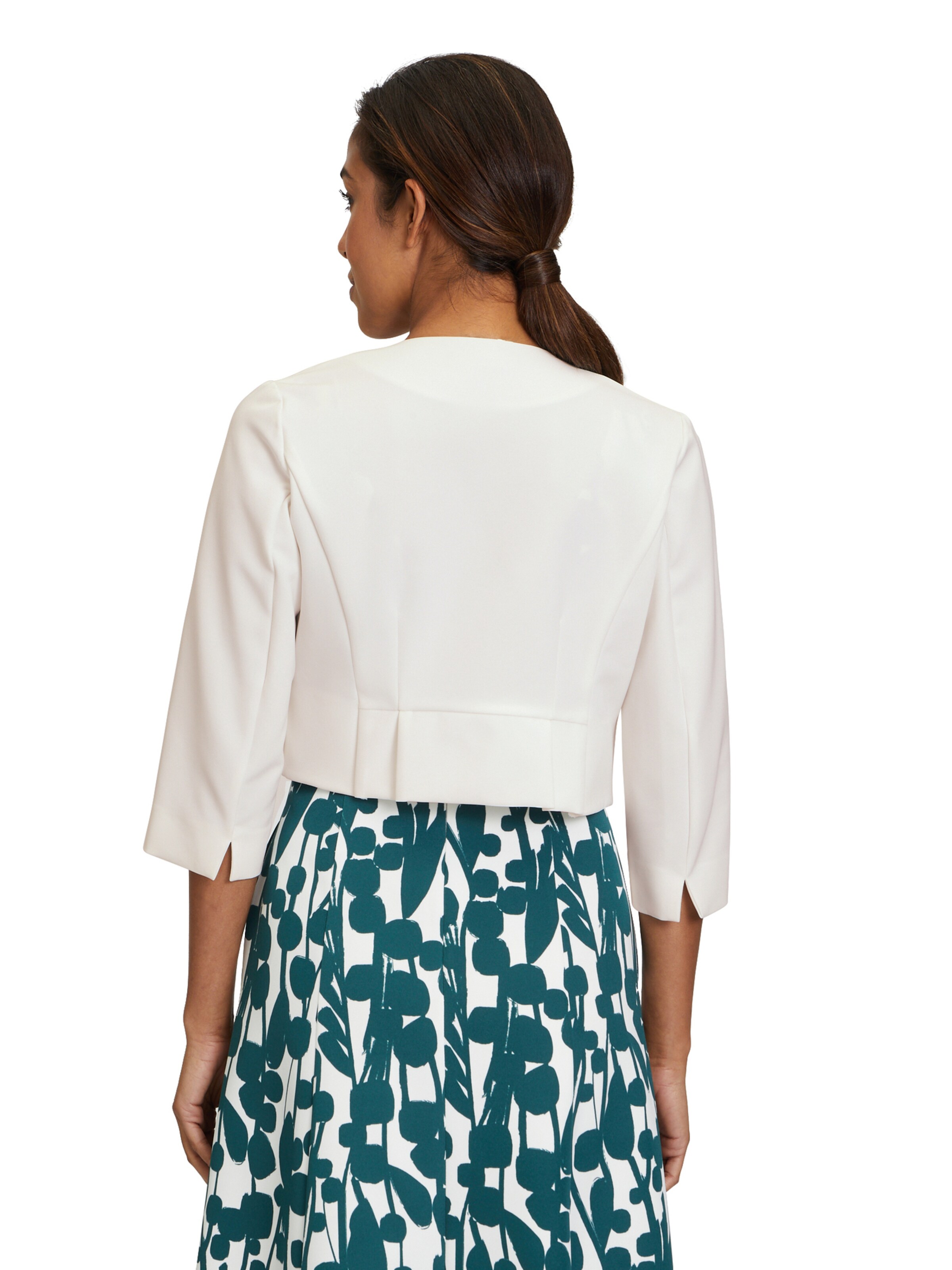 Bolero di Vera Mont in bianco