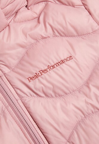 PEAK PERFORMANCE Winter Jacket in Pink