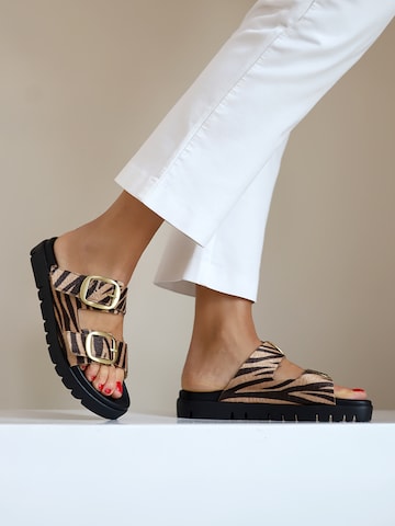 VITAFORM Pantolette in Beige