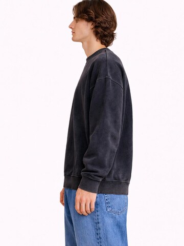 A Question Of (AQO) Sweatshirt 'Acid' in Black