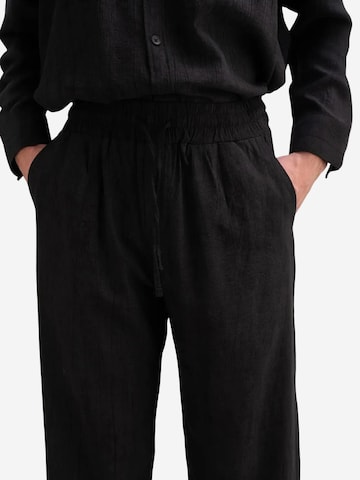 Giesto - Regular Calças em preto