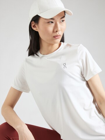On Performance Shirt in White