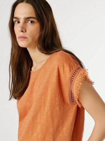 T-shirt 'Nain' Pepe Jeans en beige