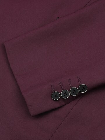 Youthup Slim fit Suit in Red