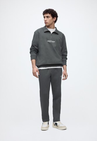Jack & Jones Plus Φόρμα τρεξίματος 'JJVESTERBRO' σε γκρι