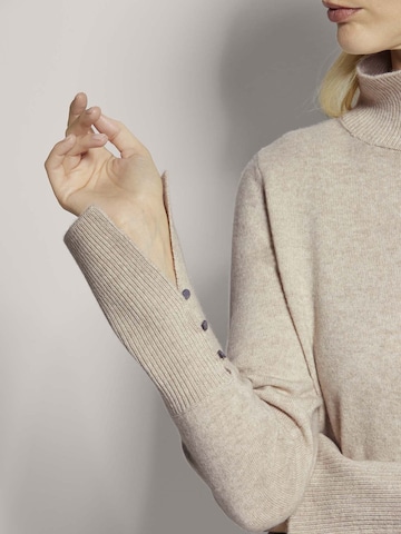 MADELEINE Pullover in Weiß