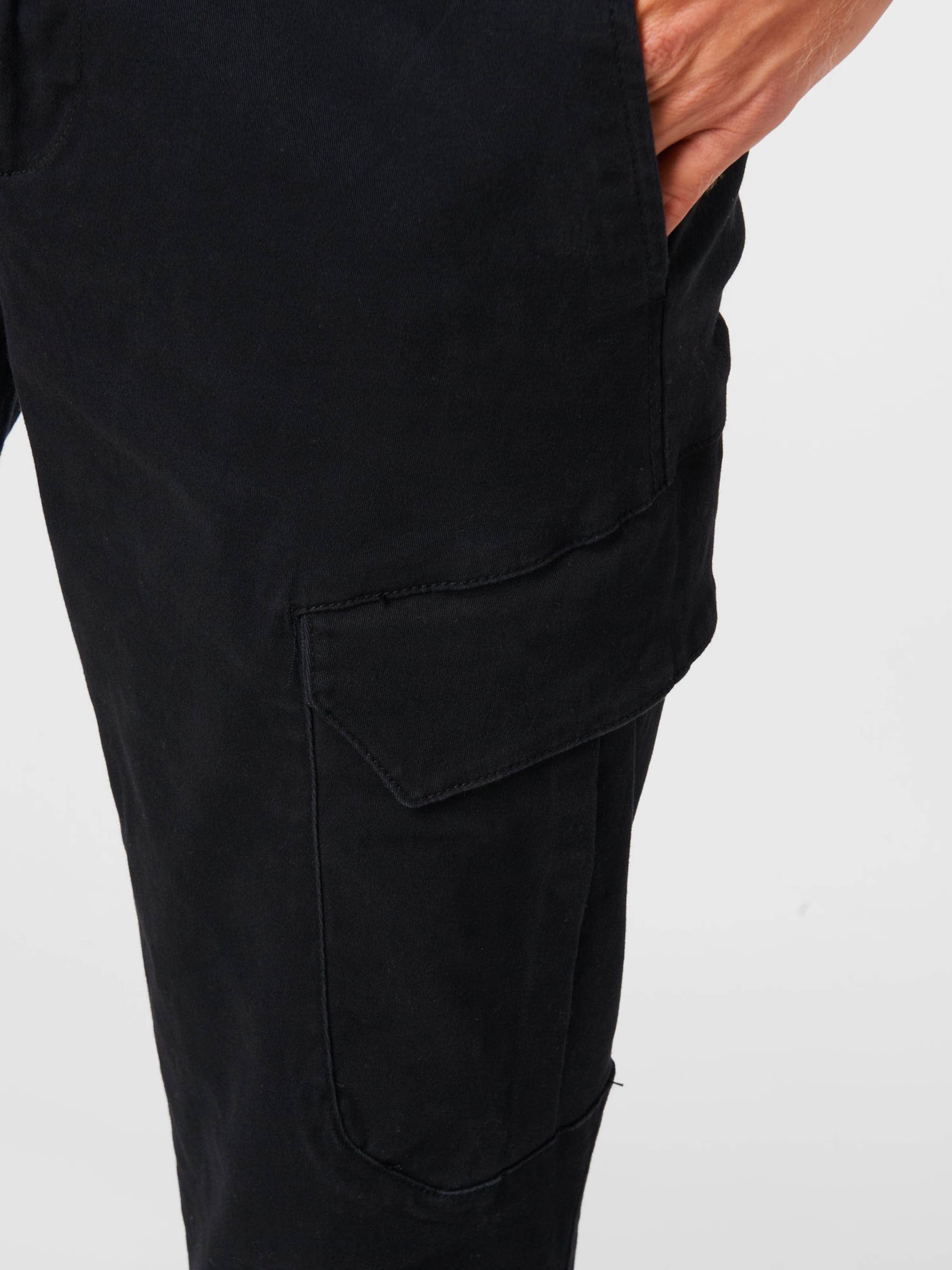 Vêtements Pantalon cargo Ryan Kronstadt en Noir 