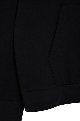Trendyol Sweatshirt in Schwarz