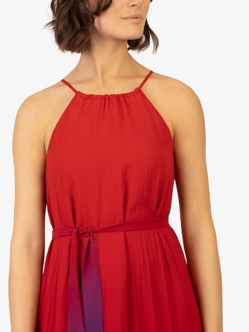 APART Evening Dress in Red