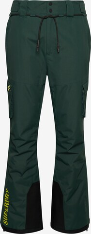 Superdry Regular Workout Pants in Green: front