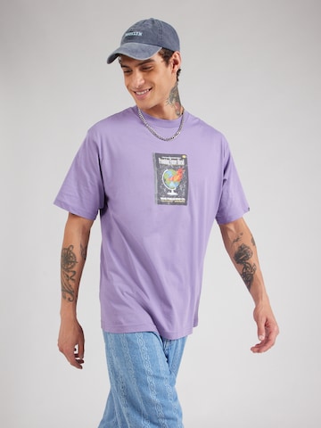 VANS T-Shirt 'Paperback Writer' in Lila: Vorderseite