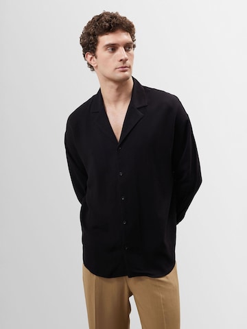 Antioch - Ajuste confortable Camisa en negro: frente