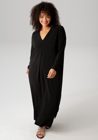 Aniston Dress in Black: front