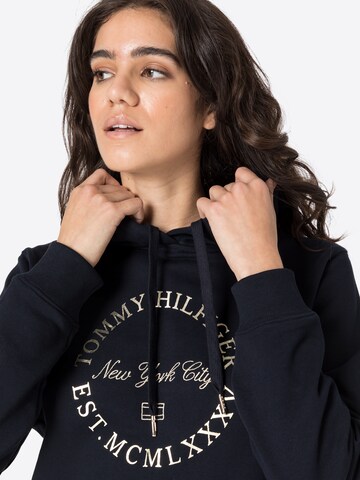 TOMMY HILFIGER Sweatshirt in Blau