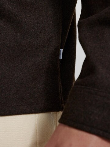 Dxnmxrk Shirt 'DXEmil' in Braun