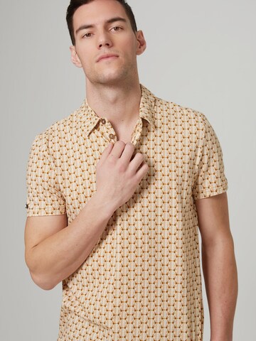 4funkyflavours Shirt 'Follow The Clouds' in Brown