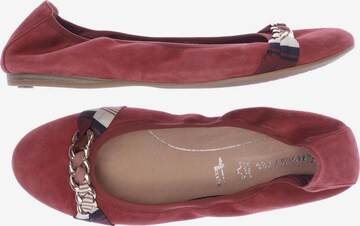TAMARIS Flats & Loafers in 42 in Red: front