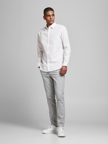 balta JACK & JONES Priglundantis modelis Dalykinio stiliaus marškiniai 'Joe'