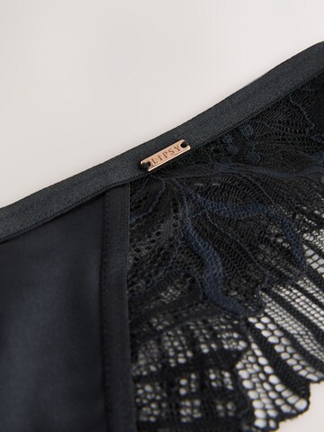 Lipsy Slip in Schwarz