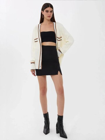 Hiccup Skirt in Black