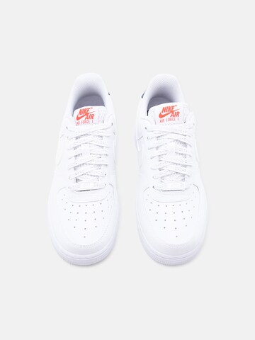 Nike Sportswear Låg sneaker 'AIR FORCE 1 '07' i vit