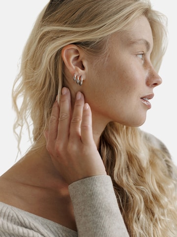 GOOD.designs Earrings in Silver