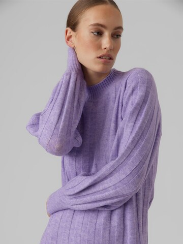 VERO MODA Úpletové šaty 'ALANIS' – fialová