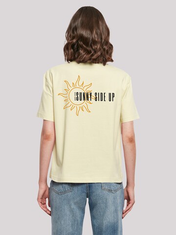 F4NT4STIC Shirt in Geel: voorkant