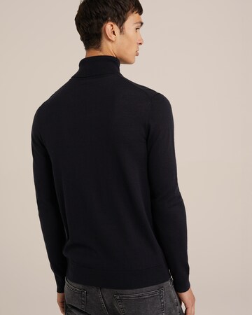 WE Fashion Sweater in Black