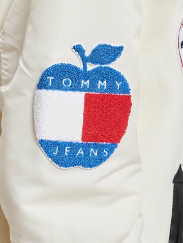 Giacca di mezza stagione di Tommy Jeans in bianco