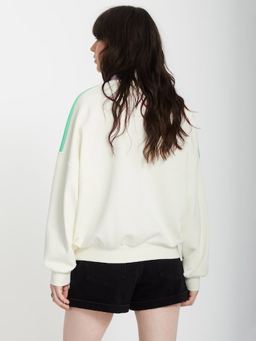 Volcom Sweatshirt 'Reetrostone' in Beige