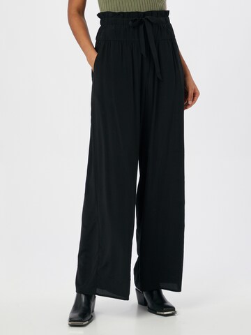 ESPRIT Wide leg Trousers in Black: front