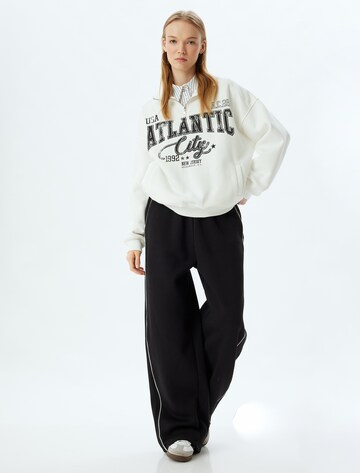 Koton Wide Leg Hose in Schwarz