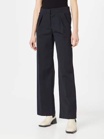 BRAX Wide leg Pleat-front trousers 'Maine' in Blue: front