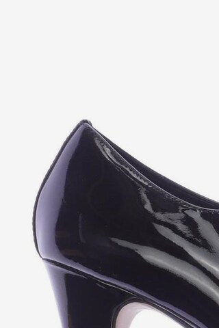 CLARKS High Heels & Pumps in 38 in Black