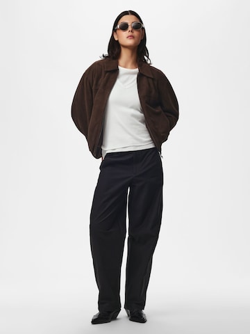 Veste mi-saison PIECES en marron