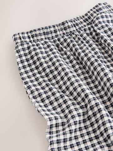 Next Loosefit Hose in Schwarz