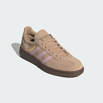 ADIDAS ORIGINALS Platform trainers 'Handball Spezial' in Beige