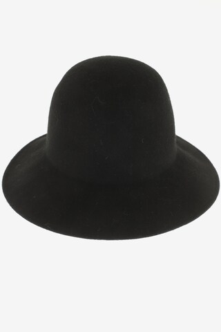 OPUS Hat & Cap in 54 in Black