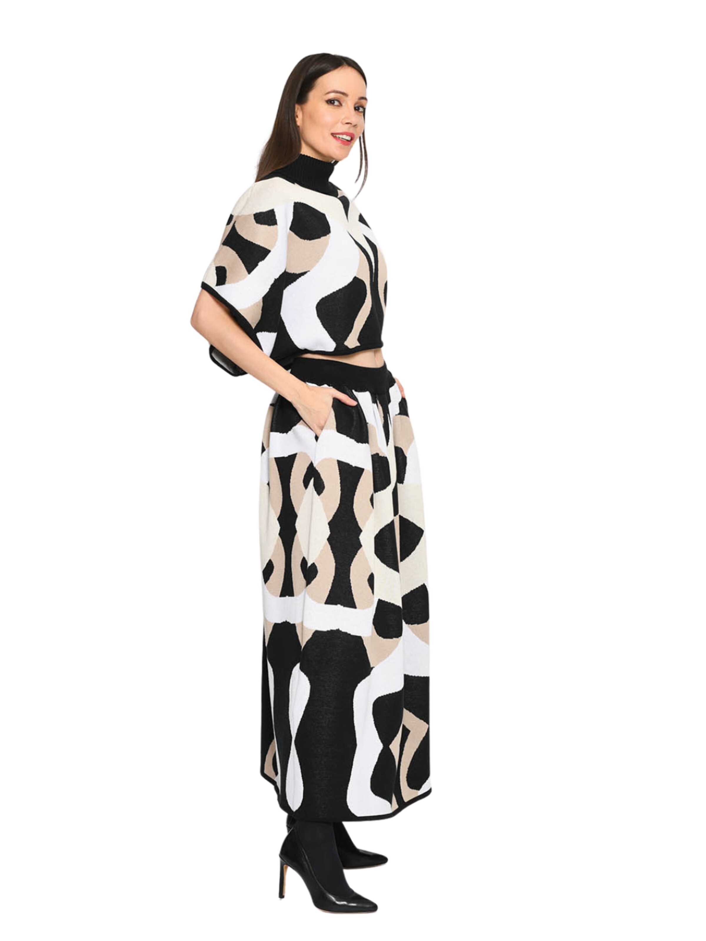 Csillag Zsuzsi - Falda 'Dreamgate Ruffled Pocket' en negro