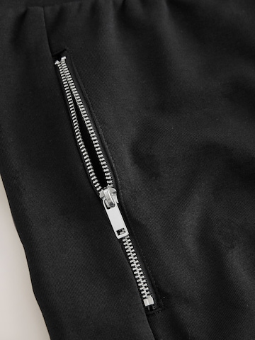 Next Regular Byxa i svart