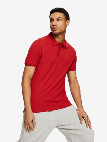 T-Shirt ESPRIT en rouge : devant