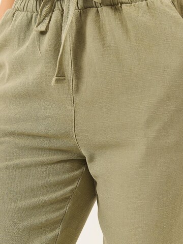 regular Pantaloni di Bianco Lucci in verde