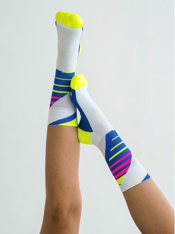 INCYLENCE Athletic Socks 'LADDERS' in Yellow