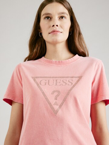 T-shirt GUESS en rose