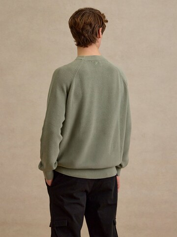 DAN FOX APPAREL Sweater 'Henning' in Green